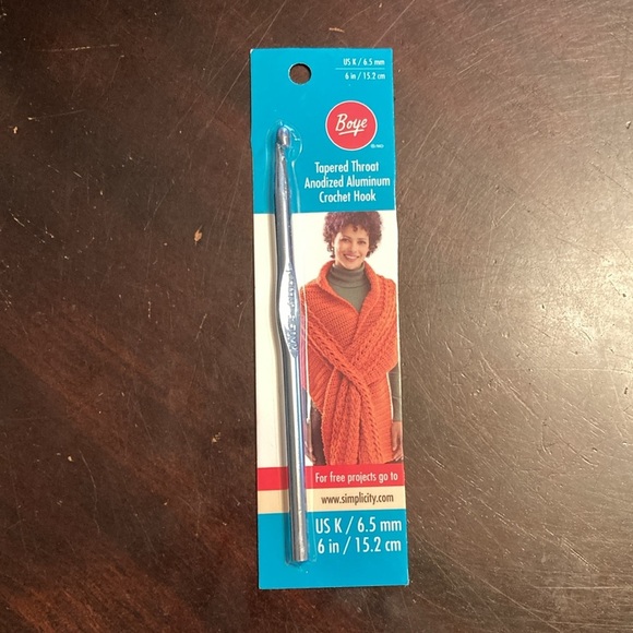 8 Boye Crochet Hooks - Picture 4 of 4